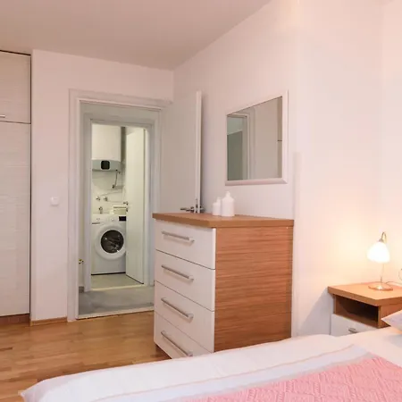 Apartamento Karic