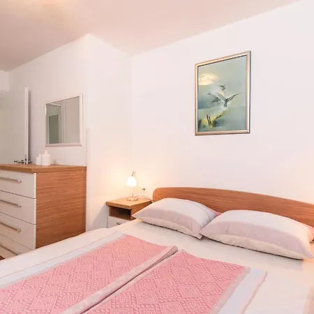 Apartamento Karic *